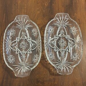 2 vintage Anchor Hocking divided serving dishes.